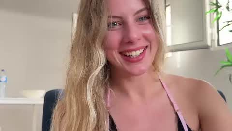 Evy online show from July 5, 2026, 4:47 pm