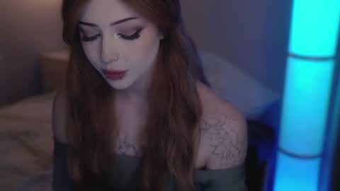 Alyson online show from January 24, 2025, 10:51 pm