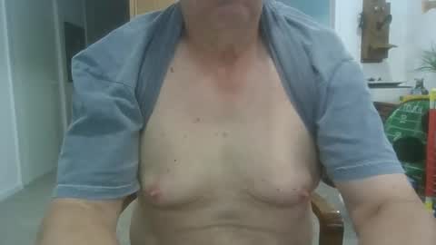 Snapshot of excitacbleguy9 chatting on May 21, 2026, 1:29 pm was excitablyguy hacked online show from May 21, 2026, 1:29 pm