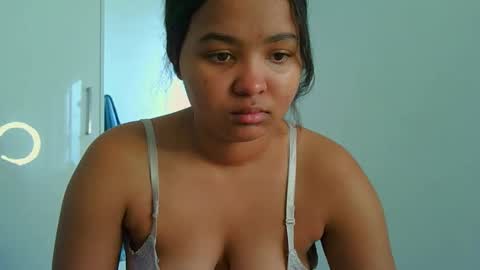 courtney online show from May 1, 2026, 5:12 am
