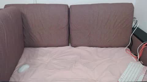 Snapshot of exclusivemilen chatting on January 19, 2025, 7:15 am ExclusiveMilen online show from January 19, 2025, 7:15 am