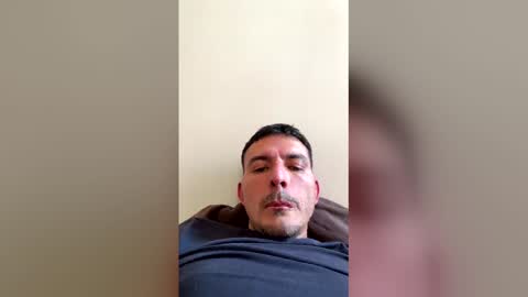 exitoalejo88 online show from March 15, 2026, 8:37 pm