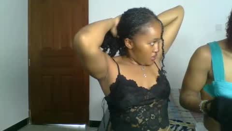 exotic_cutiee online show from April 30, 2026, 8:09 am