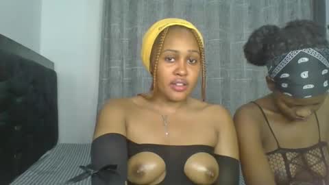 exotic_cutiee online show from May 27, 2026, 6:27 pm