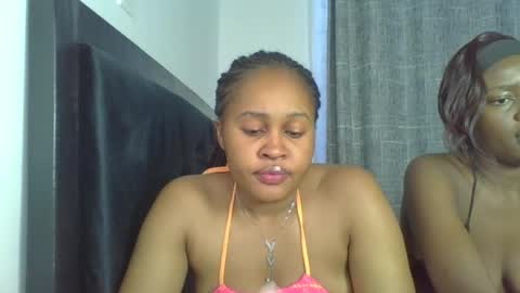Snapshot of exotic_cutiee chatting on June 14, 2026, 5:09 am exotic_cutiee online show from June 14, 2026, 5:09 am