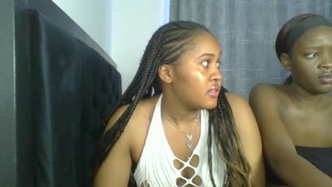Snapshot of exotic_cutiee chatting on June 15, 2026, 11:01 am exotic_cutiee online show from June 15, 2026, 11:01 am