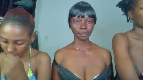Snapshot of exotic_cutiee chatting on July 20, 2026, 10:45 pm exotic_cutiee online show from July 20, 2026, 10:45 pm