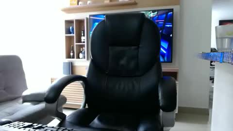 camilo online show from December 15, 2025, 4:55 pm