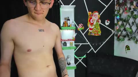 Snapshot of exotic_kisses_ chatting on December 10, 2024, 6:17 pm exotic_kisses_ online show from December 10, 2024, 6:17 pm