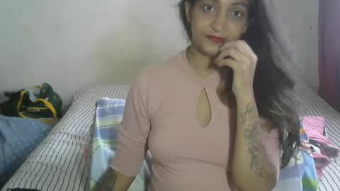 Snapshot of exotic_queen01 chatting on February 18, 2025, 10:05 am Amber online show from February 18, 2025, 10:05 am
