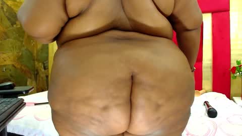 Snapshot of exoticbigmandx chatting on January 19, 2025, 4:46 pm Mandy online show from January 19, 2025, 4:46 pm