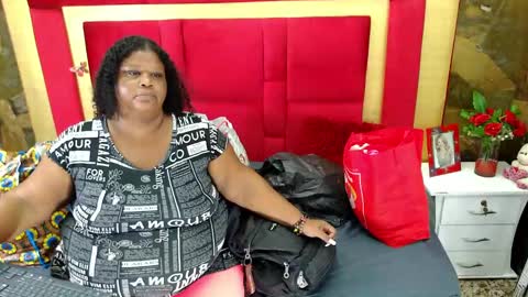 Snapshot of exoticbigmandx chatting on November 4, 2025, 8:41 pm Mandy online show from November 4, 2025, 8:41 pm