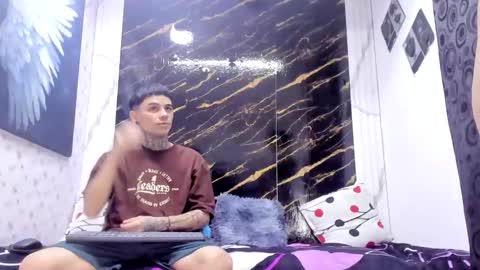 exotichot_couple online show from May 18, 2026, 11:32 pm