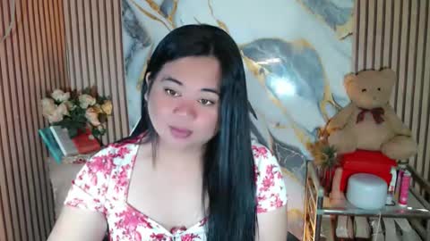 SHANTAL MARIE online show from May 3, 2026, 3:23 am