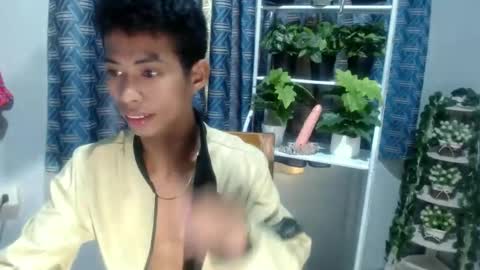 Snapshot of exotictransx chatting on December 16, 2025, 1:54 am richard online show from December 16, 2025, 1:54 am