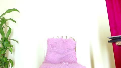 Snapshot of exotiic_sara chatting on January 1, 2025, 4:29 pm SARA online show from January 1, 2025, 4:29 pm