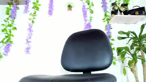 Snapshot of exotiic_sara chatting on April 7, 2026, 8:09 pm SARA online show from April 7, 2026, 8:09 pm