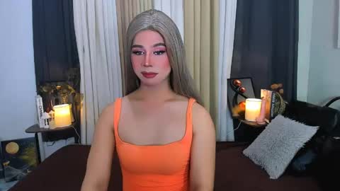 Snapshot of expensive_elise chatting on May 9, 2026, 9:09 pm expensive_elise online show from May 9, 2026, 9:09 pm
