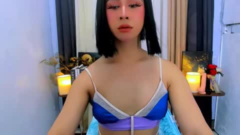 expensive_elise online show from July 10, 2026, 9:12 am