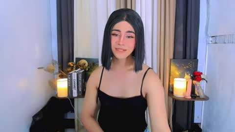 expensive_elise online show from July 11, 2026, 7:55 am