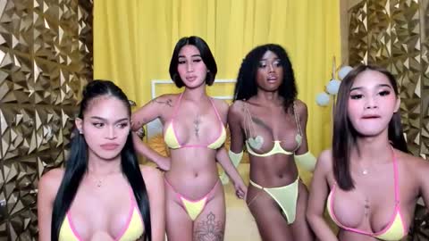 Snapshot of expensivefvckingcandy chatting on October 25, 2025, 8:22 am IG jane elizabeth0801 online show from October 25, 2025, 8:22 am