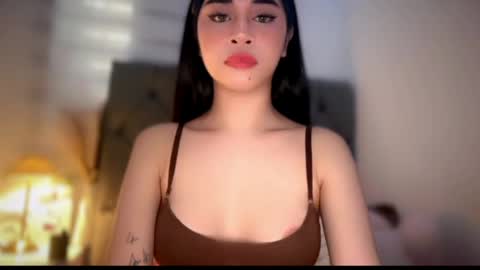 Snapshot of expensivets_chloe chatting on May 21, 2026, 5:03 am chloee online show from May 21, 2026, 5:03 am