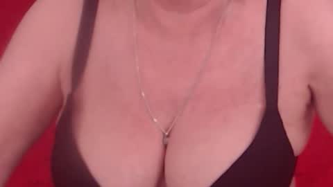 Alana online show from March 8, 2026, 2:32 pm