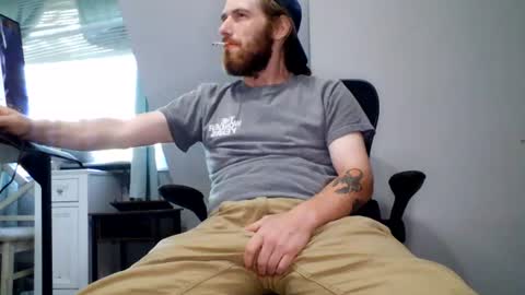 Snapshot of explosive_andyy chatting on June 21, 2026, 11:24 am Explosivee andyy online show from June 21, 2026, 11:24 am