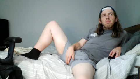 Snapshot of explosive_andyy chatting on July 3, 2026, 5:41 pm Explosivee andyy online show from July 3, 2026, 5:41 pm