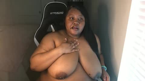 Miss Kitty online show from October 8, 2025, 11:46 pm