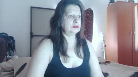 ExtasyMature online show from April 25, 2026, 9:01 am