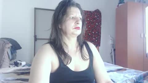 Snapshot of extasymature chatting on May 3, 2026, 5:02 am ExtasyMature online show from May 3, 2026, 5:02 am