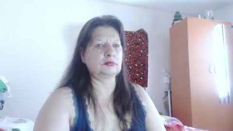 Snapshot of extasymature chatting on July 10, 2026, 8:18 am ExtasyMature online show from July 10, 2026, 8:18 am