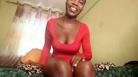 Nina online show from October 29, 2025, 7:43 am