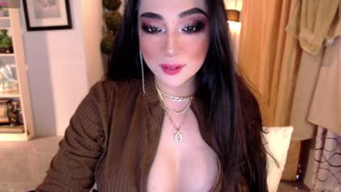 Snapshot of extraordinarypleasure chatting on May 24, 2026, 4:06 am Eunice online show from May 24, 2026, 4:06 am