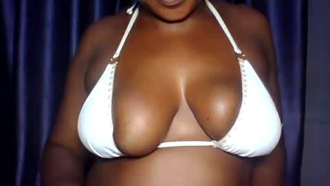 Snapshot of extremelywetgirl_ chatting on March 30, 2026, 10:44 pm extremelywetgirl_ online show from March 30, 2026, 10:44 pm