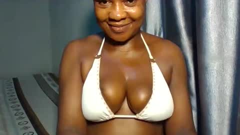 Snapshot of extremelywetgirl_ chatting on April 11, 2026, 8:24 pm extremelywetgirl_ online show from April 11, 2026, 8:24 pm