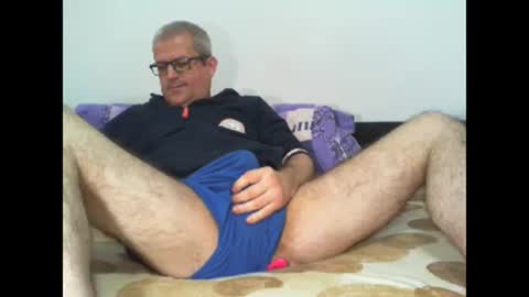 GEORGE online show from January 11, 2026, 1:43 am