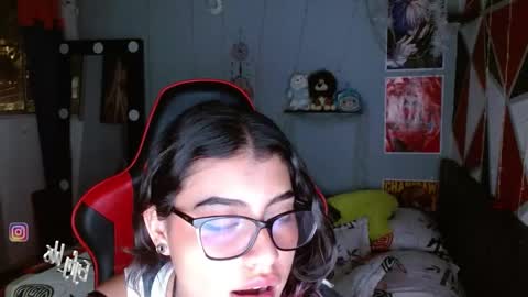 Snapshot of eyfy_bbs chatting on January 23, 2025, 2:33 am Nadia online show from January 23, 2025, 2:33 am