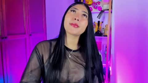 Snapshot of eymy_hadid_ chatting on September 24, 2025, 3:04 pm Emily online show from September 24, 2025, 3:04 pm