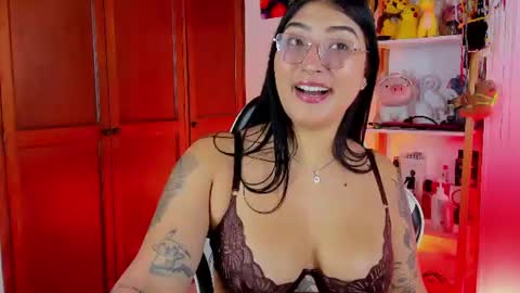 Emily online show from July 31, 2026, 7:35 pm