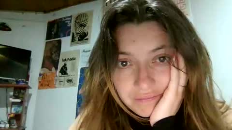 Aimee online show from May 19, 2026, 10:49 pm