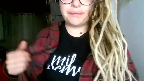 Aimee online show from July 19, 2026, 2:37 am
