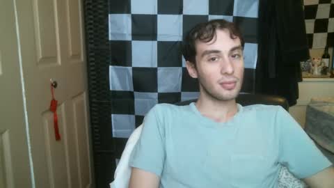 Ezra Naamah online show from February 26, 2025, 5:07 pm