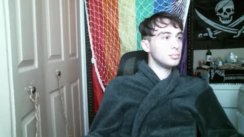 Ezra Naamah online show from January 14, 2026, 6:35 pm