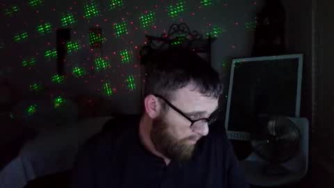 Snapshot of f33l_good chatting on February 1, 2026, 8:13 am F33l Good online show from February 1, 2026, 8:13 am