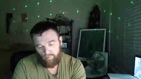 Snapshot of f33l_good chatting on February 3, 2026, 6:40 am F33l Good online show from February 3, 2026, 6:40 am