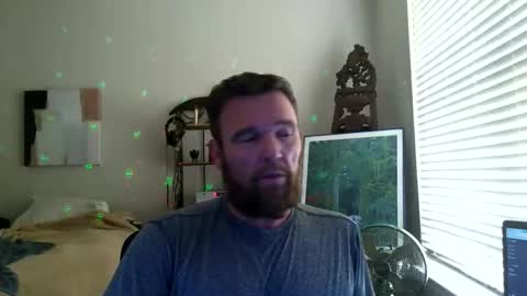 Snapshot of f33l_good chatting on February 8, 2026, 5:16 pm F33l Good online show from February 8, 2026, 5:16 pm