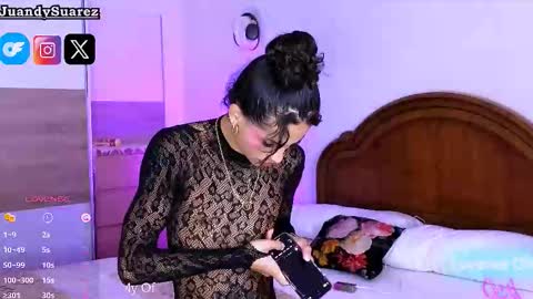 Fabi online show from November 30, 2025, 5:55 am