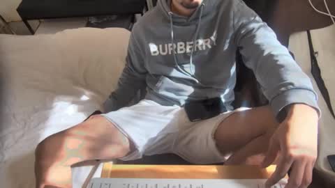 fabiano_hernandes30 online show from April 19, 2026, 12:48 pm